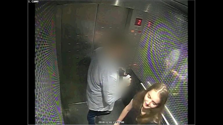 Shooting S. reccomend fiance elevator live below