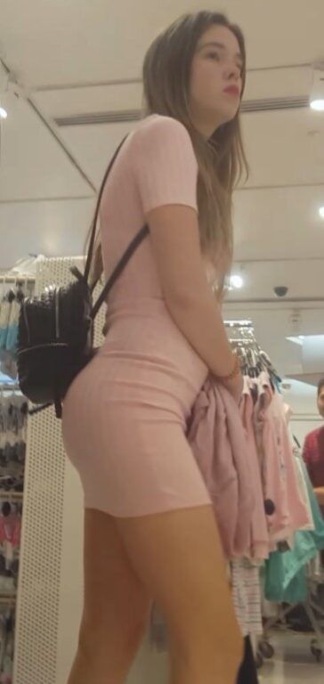 Bigs reccomend perfect body tight dress visible lines