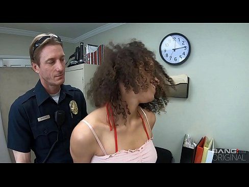 Screw cops latina girl caught sucking
