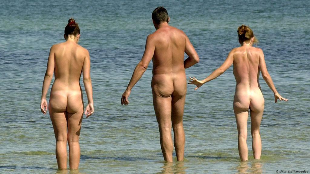 Subwoofer reccomend nude public russian beach