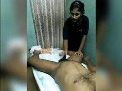 Junk reccomend massage rooms indian