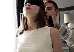Jetson recomended girlfriend blindfold surprise