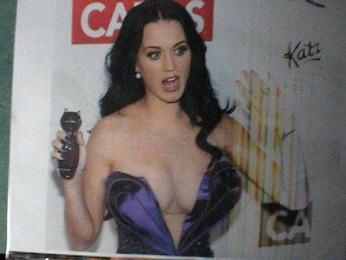 Road G. reccomend katy perry cum tribute